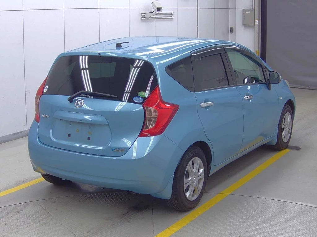 Nissan Note  с аукциона в Японии