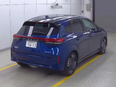 Nissan Aura