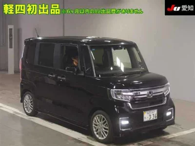 Honda N BOX CUSTOM