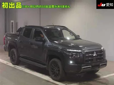 Mitsubishi Triton