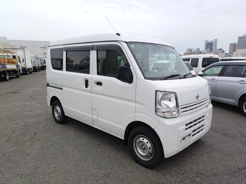 Nissan NV100 Clipper  с аукциона в Японии