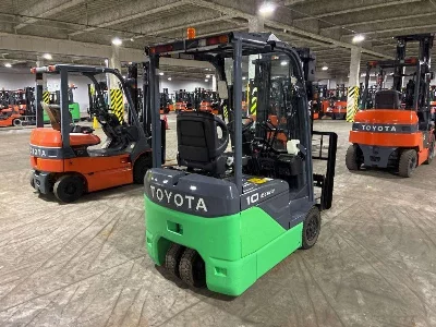 TOYOTA  FORKLIFT 