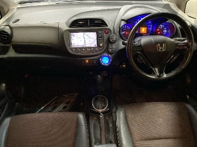Honda FIT SHUTTLE HYBRID
