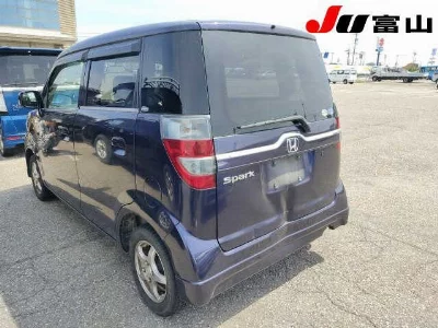 Honda ZEST SPARK