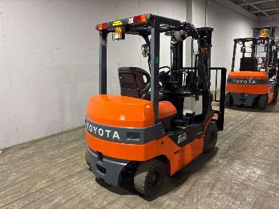 Toyota  FORKLIFT