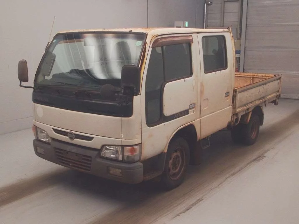 Nissan Atlas  с аукциона в Японии