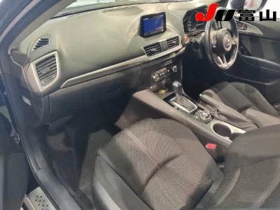 MAZDA AXELA SPORT