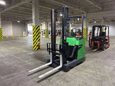 Toyota  FORKLIFT