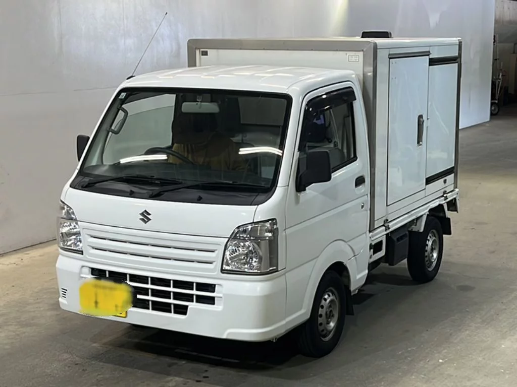 Suzuki CARRY  с аукциона в Японии
