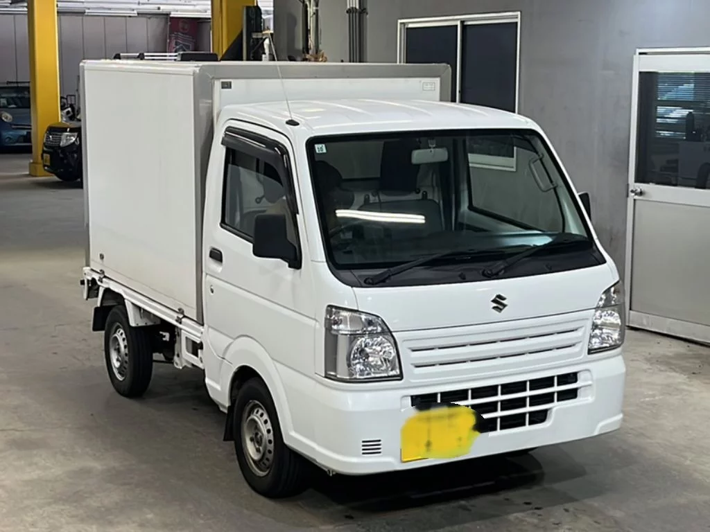 Suzuki CARRY  с аукциона в Японии