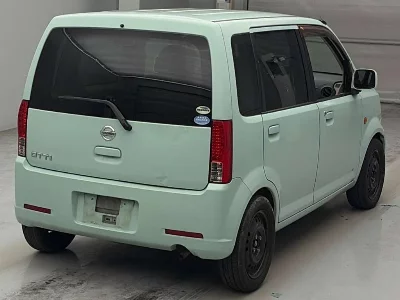 Nissan Otti