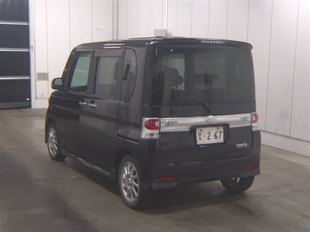 Daihatsu Tanto  с аукциона в Японии