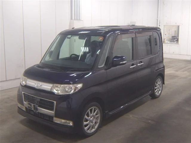 Daihatsu Tanto  с аукциона в Японии