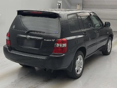 Toyota Kluger V