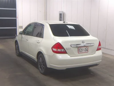 Nissan Tiida Latio
