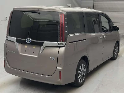 Toyota Esquire