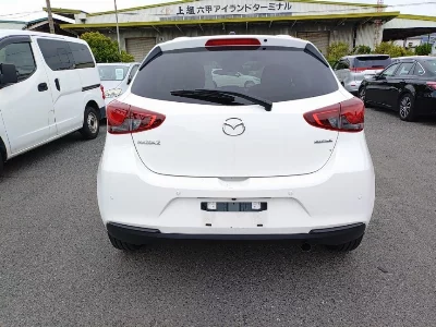 Mazda Mazda2