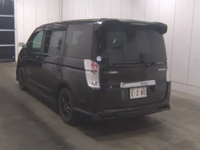 Honda STEPWGN SPADA