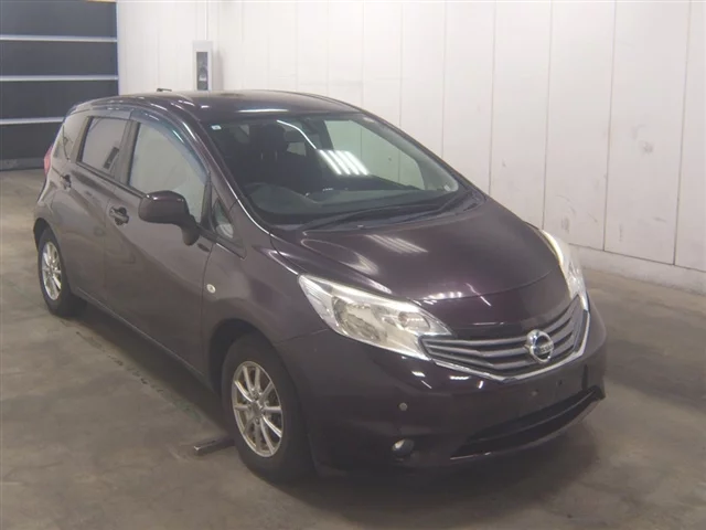 Nissan Note  с аукциона в Японии