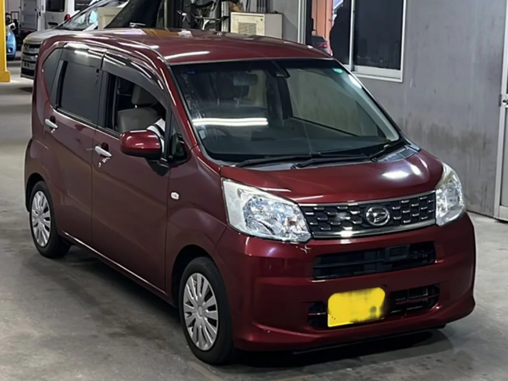 Daihatsu Move  с аукциона в Японии