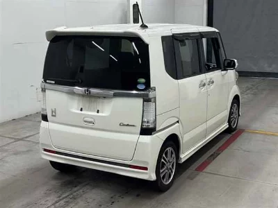 Honda N BOX CUSTOM