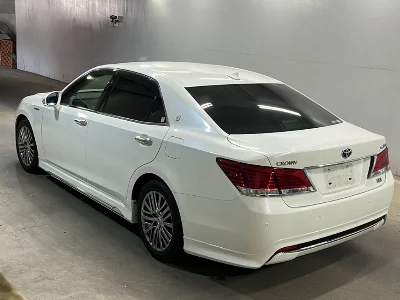 Toyota CROWN MAJESTA