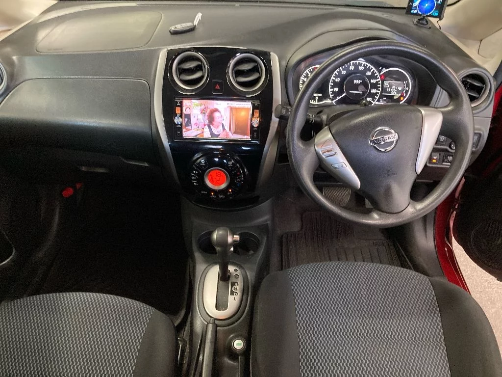 Nissan Note  с аукциона в Японии
