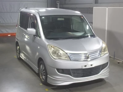 Suzuki Solio