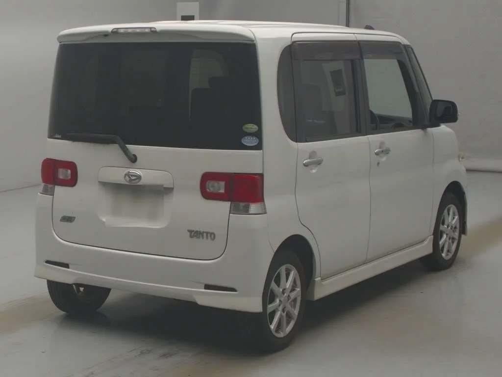 Daihatsu Tanto  с аукциона в Японии