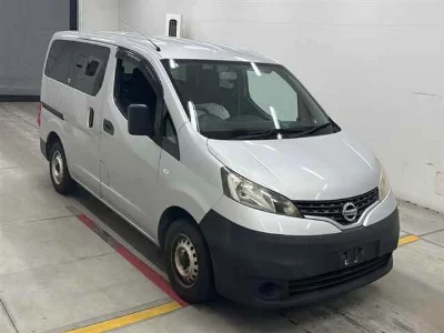 Nissan NV200 VANETTE VAN