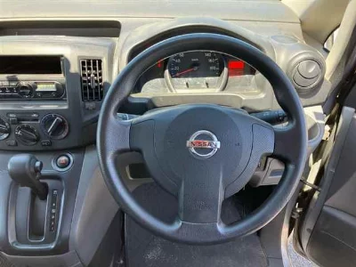 Nissan NV200 VANETTE VAN