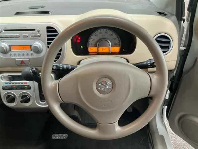 Suzuki MRWAGON