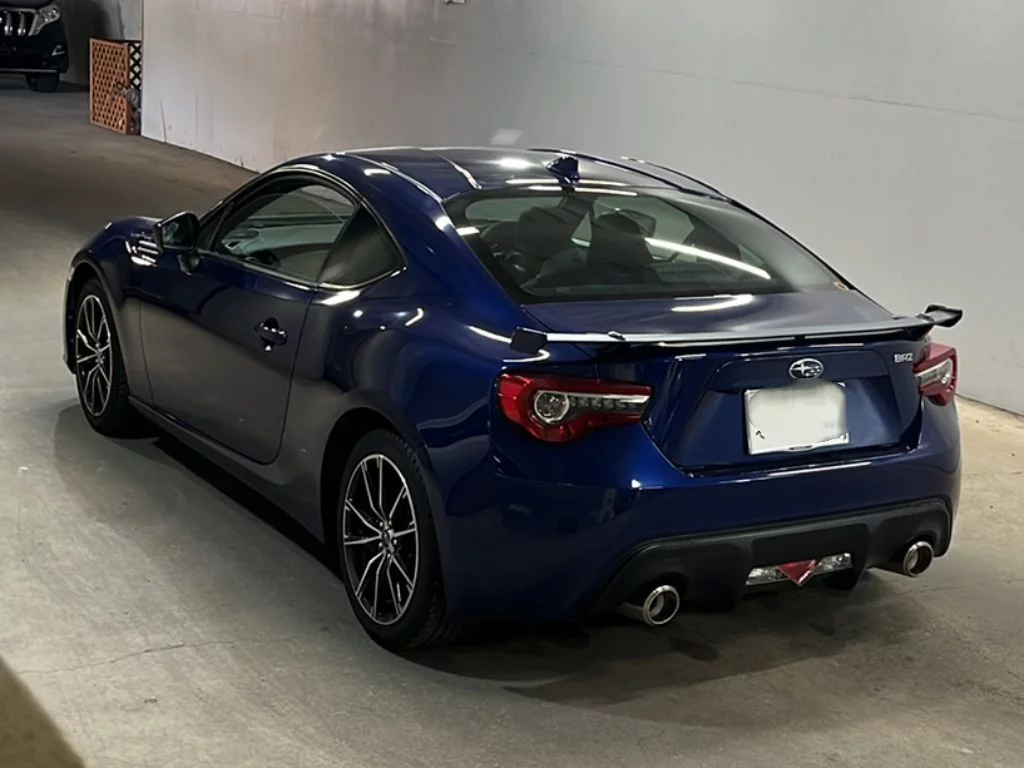 Subaru BRZ  с аукциона в Японии