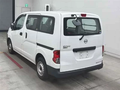 NISSAN NV200 VANETTE VAN