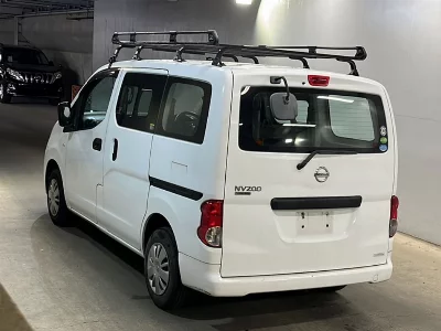 Nissan NV200 VANETTE VAN
