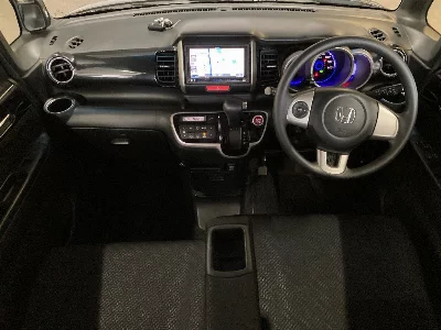 Honda N BOX CUSTOM