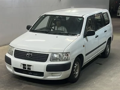 Toyota SUCCEED VAN