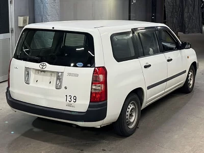 Toyota SUCCEED VAN