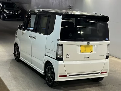 Honda N BOX CUSTOM