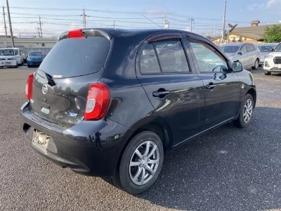 Nissan March