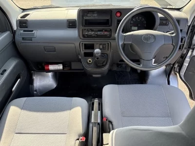 Toyota Pixis Van