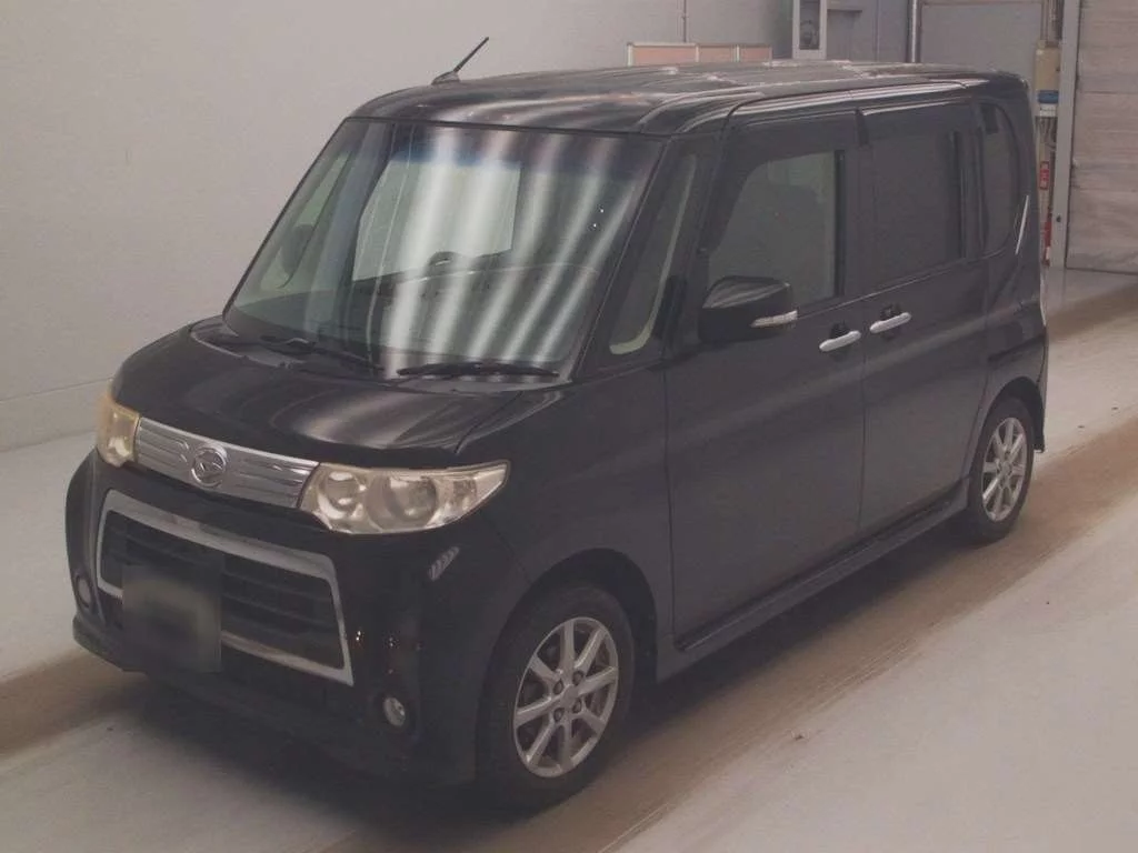 Daihatsu Tanto  с аукциона в Японии
