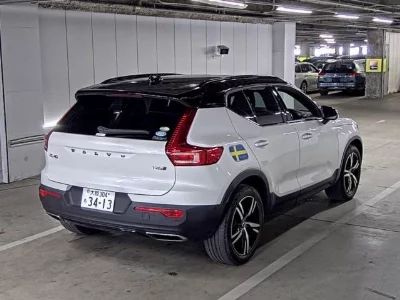 Volvo XC40