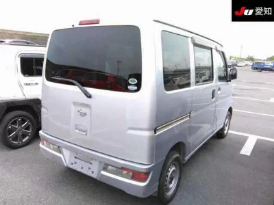 DAIHATSU HIJET VAN