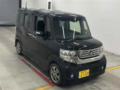Honda N BOX CUSTOM