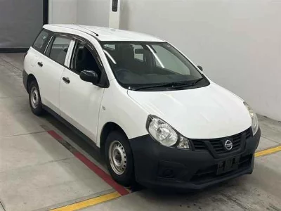 Nissan AD