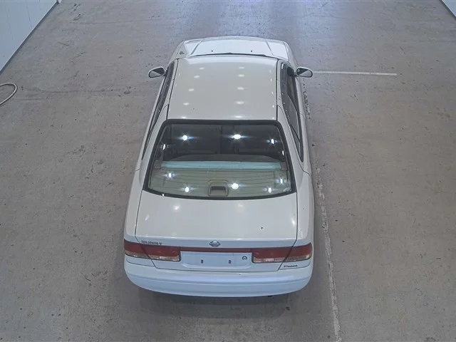 Nissan Sunny  с аукциона в Японии