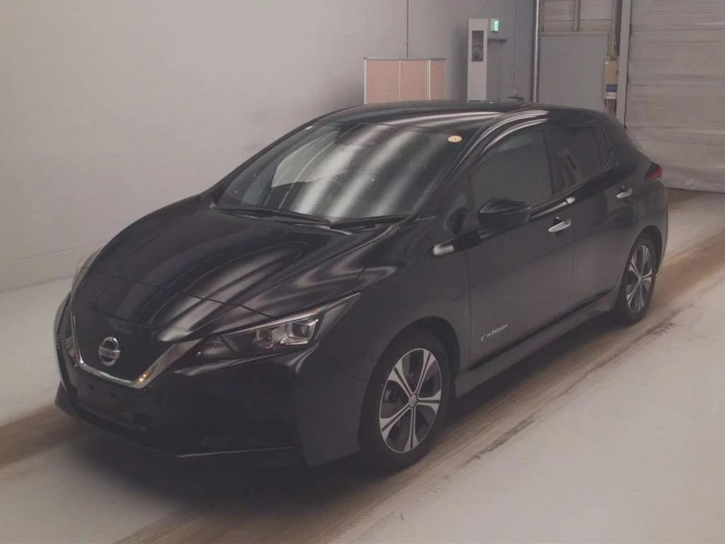 Nissan Leaf  с аукциона в Японии