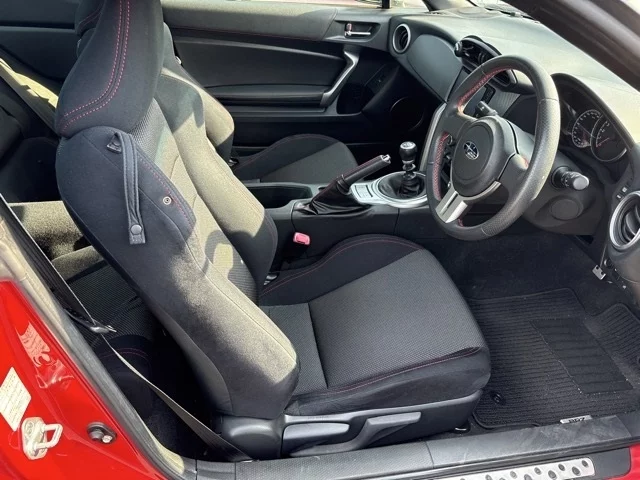 Subaru BRZ  с аукциона в Японии