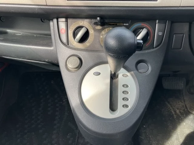 Subaru R2  с аукциона в Японии